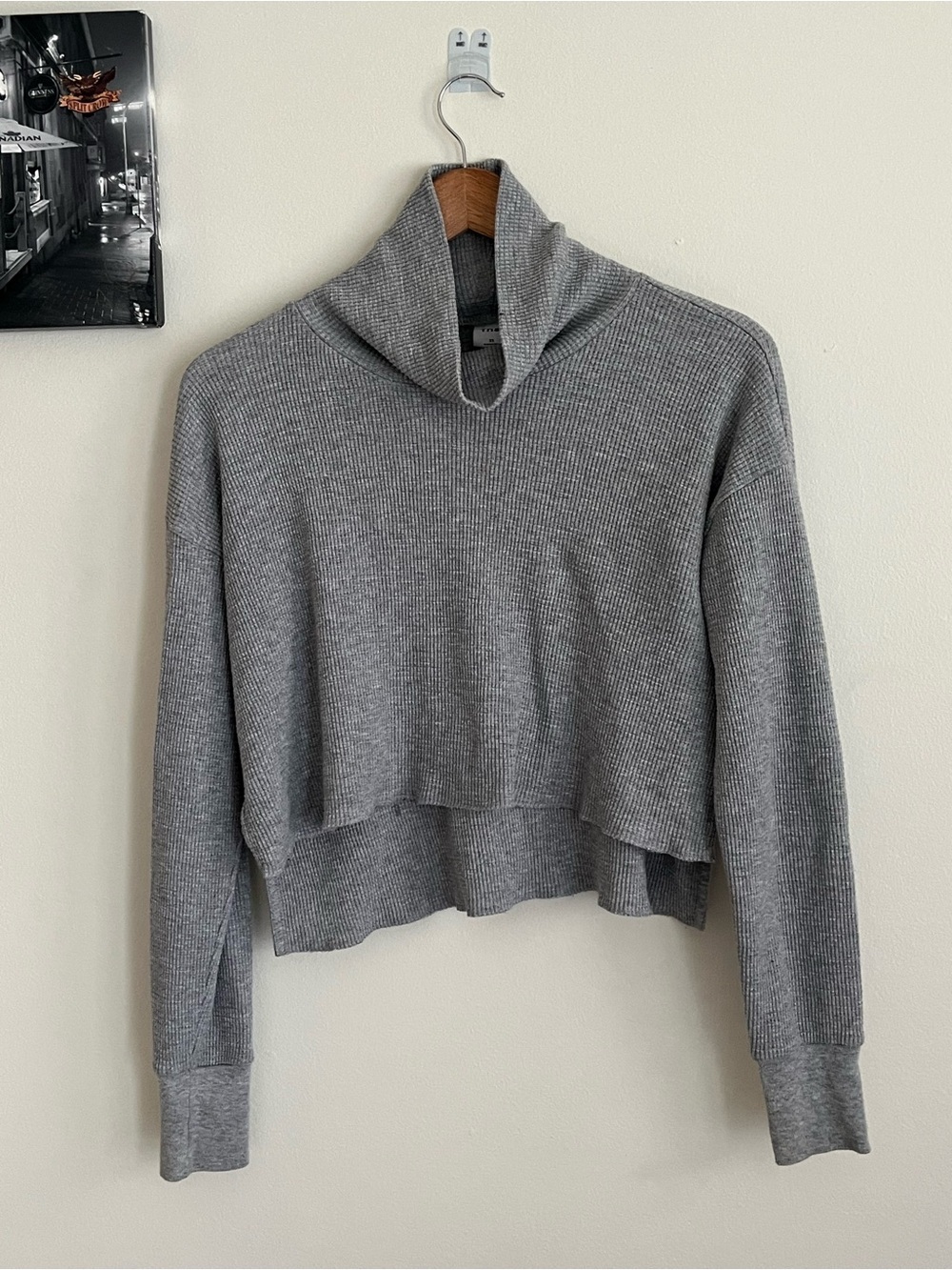TNA Ribbed Gray Cropped Turtleneck Sweater- PTP 21 inch